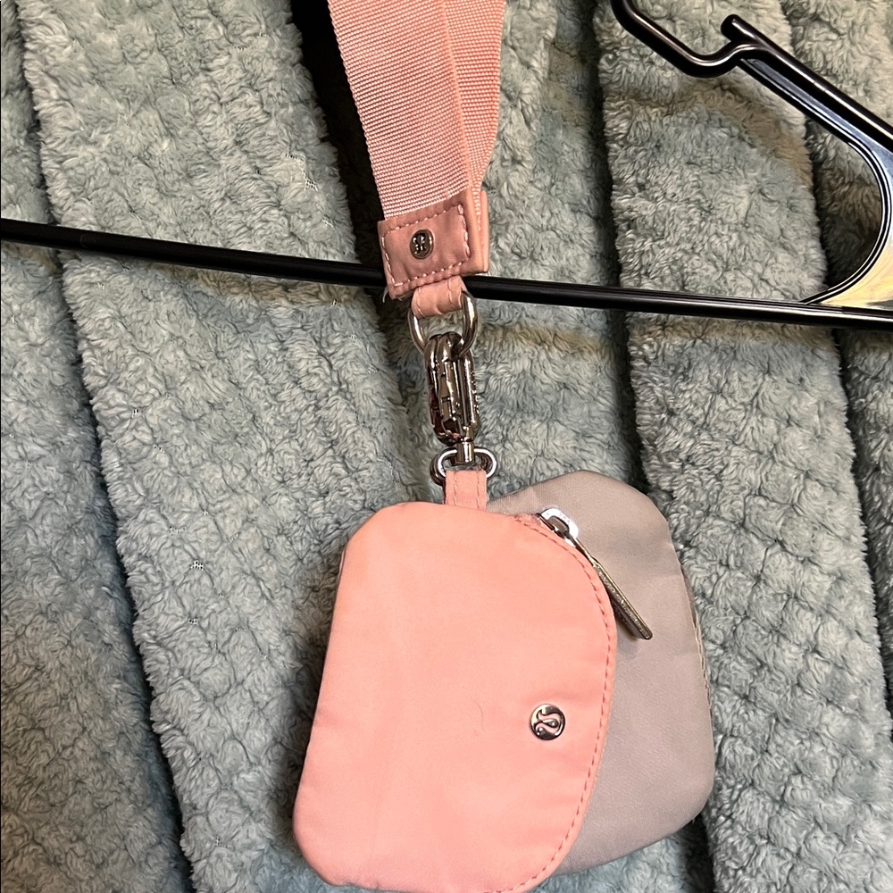Lululemon dual wristlet